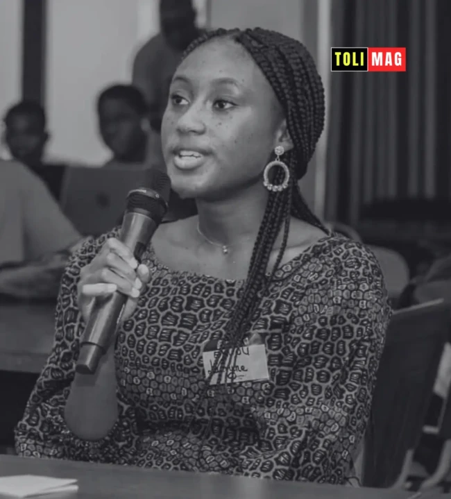 Portrait de Lauryne Victoria Eklou, développeuse togolaise et étudiante en génie logiciel à l’IAI-TOGO