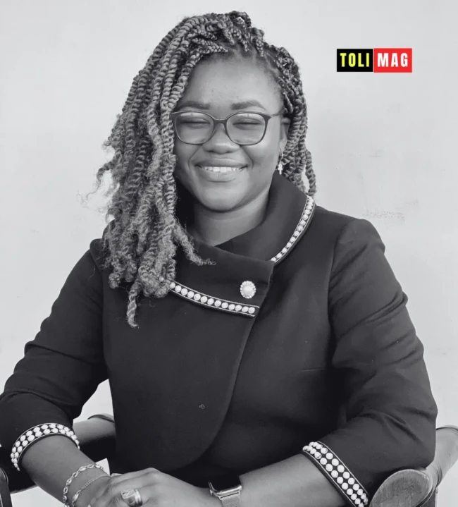 Portrait d’Anne Vanessa OUBILITEK, consultante SAP et cheffe de projet PMP®, inspirant les femmes africaines à exceller dans la finance, la technologie et le leadership stratégique.